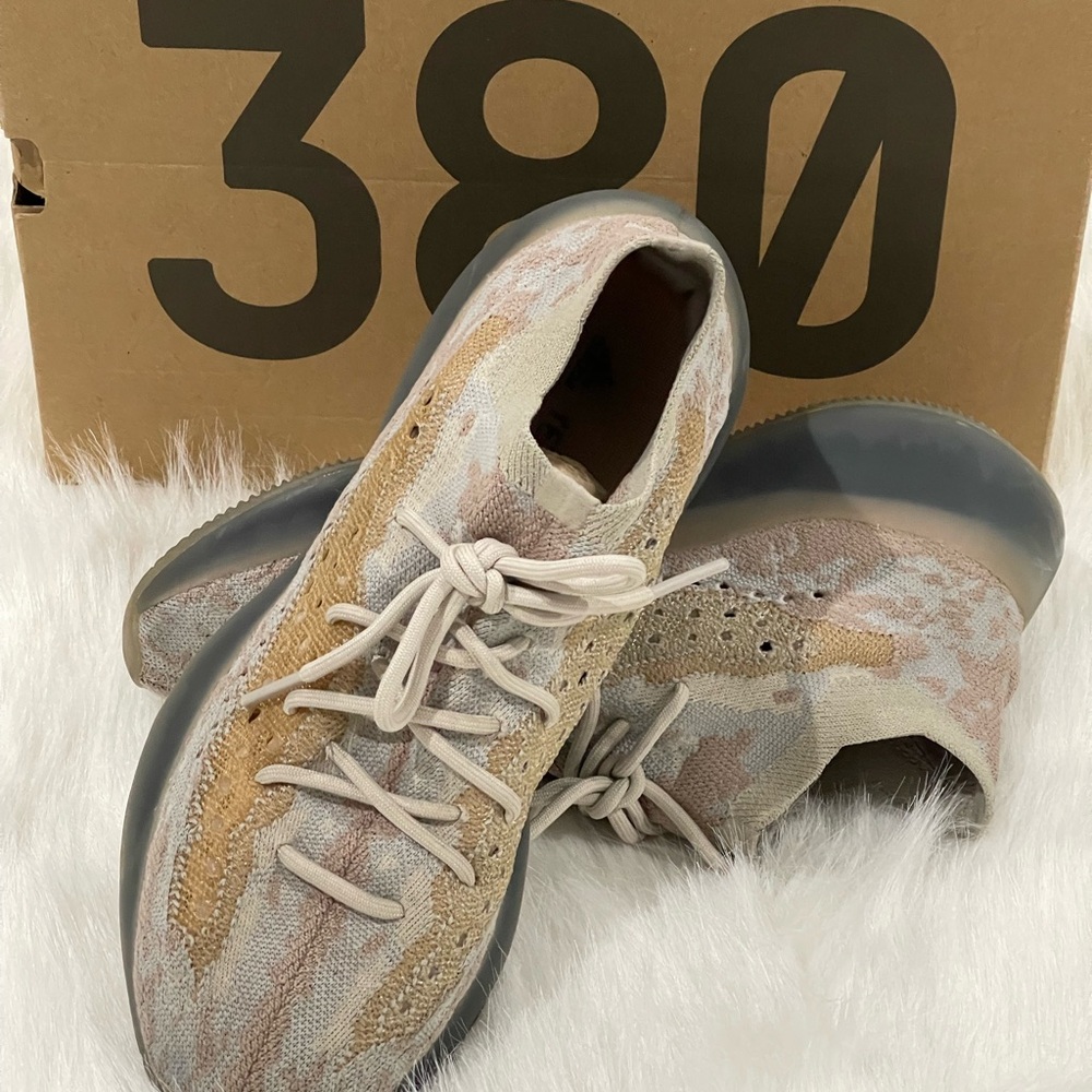 Adidas Yeezy 380